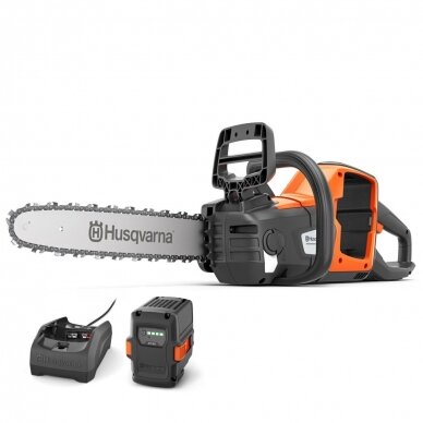 Husqvarna 230i akumuliatorinis grandininis pjūklas su akumuliatoriumi ir įkrovikliu 3 Husqvarna 230i akumuliatorinis grandininis pjūklas su akumuliatoriumi ir įkrovikliu 3